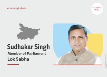 Sudhakar Singh, Member of Parliament (Lok Sabha) representing the Bhabua constituency, has written to the Railway Minister of India, requesting immediate attention to address passenger inconveniences at the Durgavati (DGO) and Jamania (ZNA) railway stations.