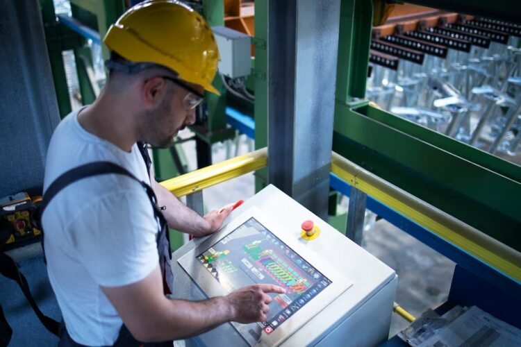 India’s Manufacturing Growth Hits Eight-Month High in March 1 India’s Manufacturing Growth Hits Eight-Month High in March