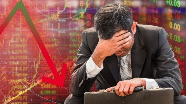 Sensex Falls Below 81,000, Market Cap Drops Rs13.5 Lakh Crore in Three Days I Economy India 