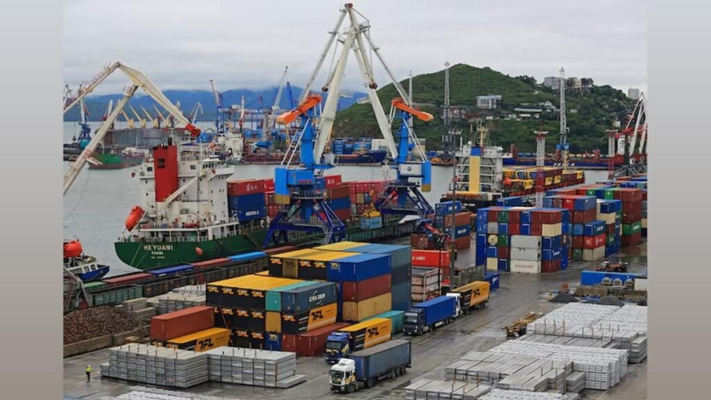 Pakistan and Iran Agree to Boost Bilateral Trade to $8 Billion Annually