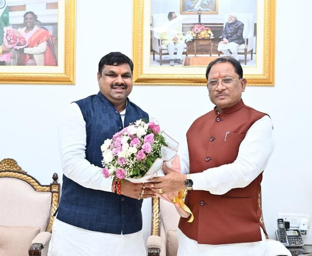 Chhattisgarh Cabinet Expansion: CM Vishnu Deo Sai Welcomes New Ministers, Emphasizes Collective Governance 2 Chhattisgarh Cabinet Expansion: CM Vishnu Deo Sai Welcomes New Ministers, Emphasizes Collective Governance