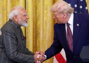 Trump Calls India a ‘Dead Economy’; Silver Crashes Rs3,450 to Rs1.11 Lakh per Kg 4 Trump Calls India a ‘Dead Economy’; Silver Crashes Rs3,450 to Rs1.11 Lakh per Kg