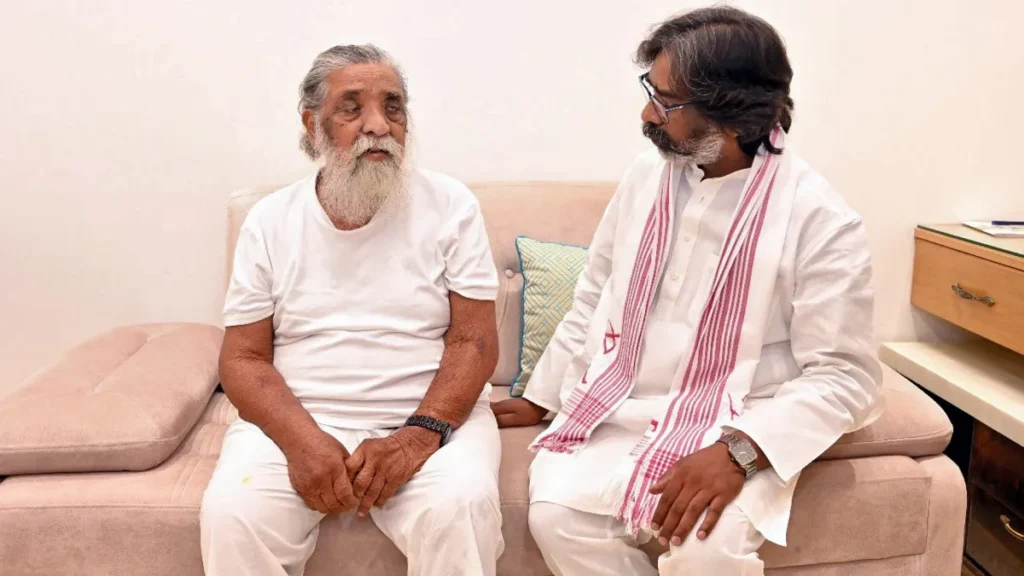 PM Modi Pays Tribute to Shibu Soren, Hails His Lifelong Commitment to Tribal Empowerment