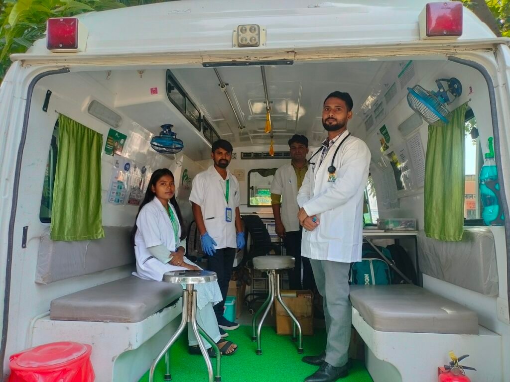 CSR: ROADIS Swasthya Path MMUs Provide Healthcare to 4.4 Lakh People in Rural Varanasi