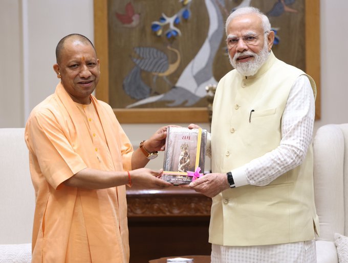 UP CM Yogi Adityanath Meets PM Modi in New Delhi, Discusses State’s Development Agenda