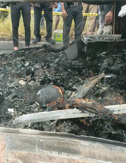 Kurnool Inferno: 20 Dead, Dozens Injured After Hyderabad–Bengaluru Bus Catches Fire on NH-44 2 Kurnool Inferno: 20 Dead, Dozens Injured After Hyderabad–Bengaluru Bus Catches Fire on NH-44
