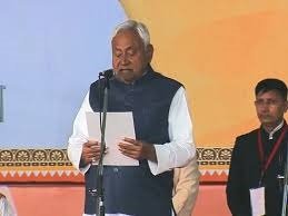Nitish Kumar Takes Oath as Bihar Chief Minister for a Record 10th Time in Presence of PM Modi and Amit Shah 1 Nitish Kumar Takes Oath as Bihar Chief Minister for a Record 10th Time in Presence of PM Modi and Amit Shah