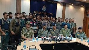 10 Wanted Naxalites Surrender in Balaghat; CM Mohan Yadav Hands Over Constitution Copies and Announces Faster Anti-Naxal Mission