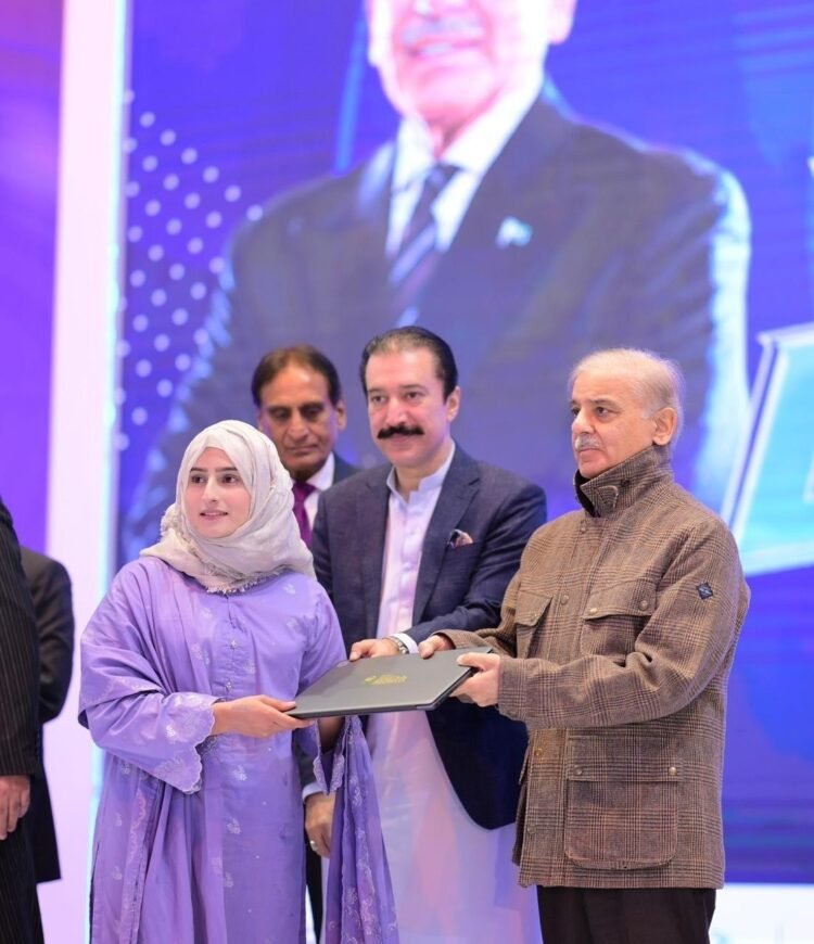 PM Shehbaz Sharif Underscores Youth Empowerment with On-Ground Engagement
