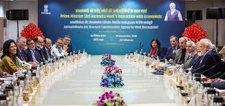 PM Modi Consults Economists at NITI Aayog; Focus on Self-Reliance & Structural Transformation Ahead of Budget 2026-27
