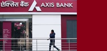 Axis Bank Q3 Profit Rises 4% to ₹7,010 Crore as Retail Lending Remains Steady