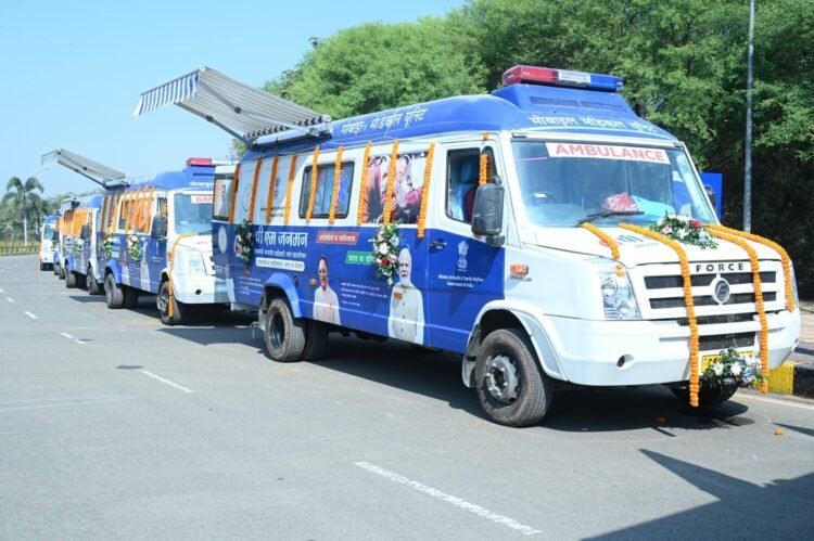 57 Mobile Medical Units Flagged Off in Nava Raipur Under PM Janman Tribal Justice Mission