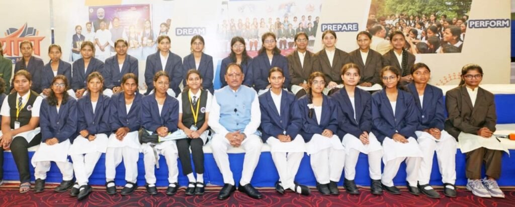 From Education to a Developed Chhattisgarh: CM Vishnu Deo Sai Shares Vision with NEET Achievers 4 From Education to a Developed Chhattisgarh: CM Vishnu Deo Sai Shares Vision with NEET Achievers