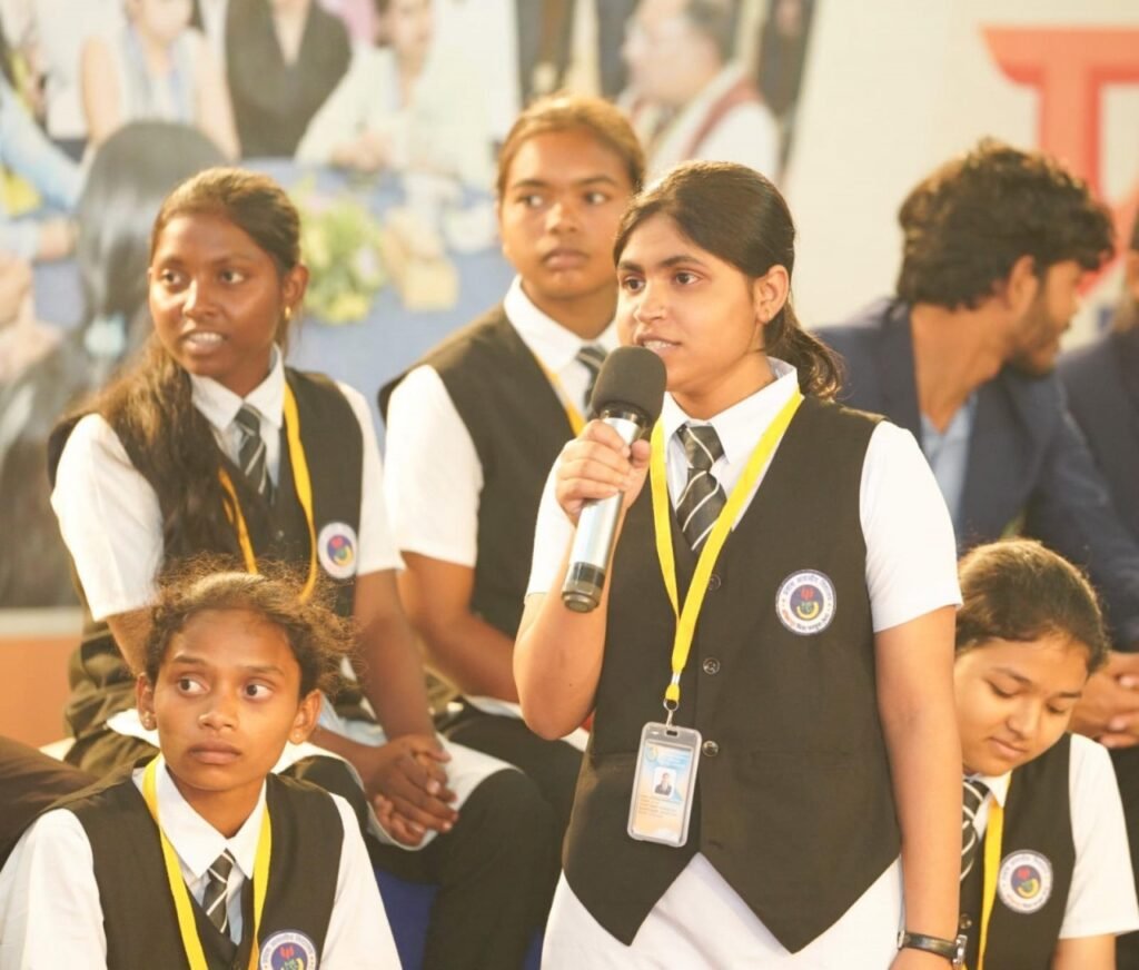From Education to a Developed Chhattisgarh: CM Vishnu Deo Sai Shares Vision with NEET Achievers 6 From Education to a Developed Chhattisgarh: CM Vishnu Deo Sai Shares Vision with NEET Achievers