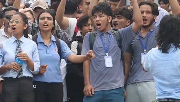 Tikaram Jully Interacts With Gen Z 2