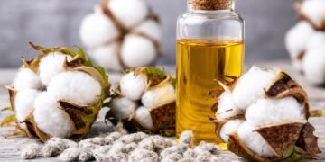 Cottonseed Oil Cake Futures Slip on Weak Demand, Soft Spot Market