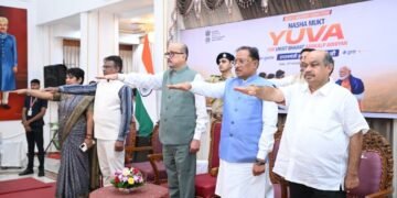 नशा मुक्त युवा विकसित भारत संकल्प अभियान का शुभारंभ, रायपुर में राज्यपाल और मुख्यमंत्री ने दिलाई नशामुक्ति की शपथ