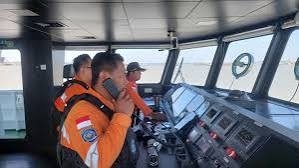 Indonesia Ferry Capsizes in Java Sea: 130 Still Missing as Rescue Operation Expands 3 Indonesia Ferry Capsizes in Java Sea2