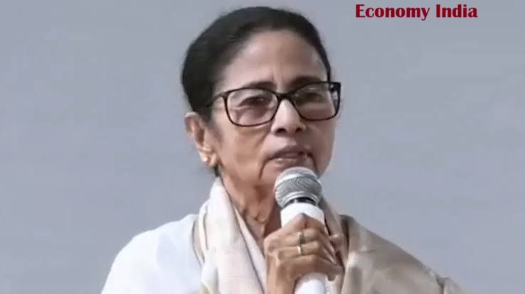 Mamata Banerjee Moves Supreme Court Against EC Freeze on TMC Name and Symbol