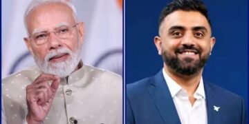 PM Modi Speaks to Flydubai Pilot Captain Smit Machchhar, Praises His Courage